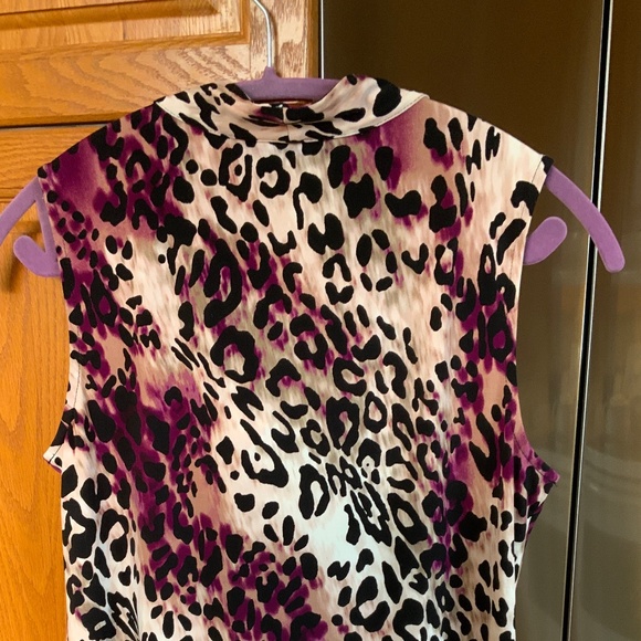 Calvin Klein Sleeveless Top Size 8 - Picture 3 of 5